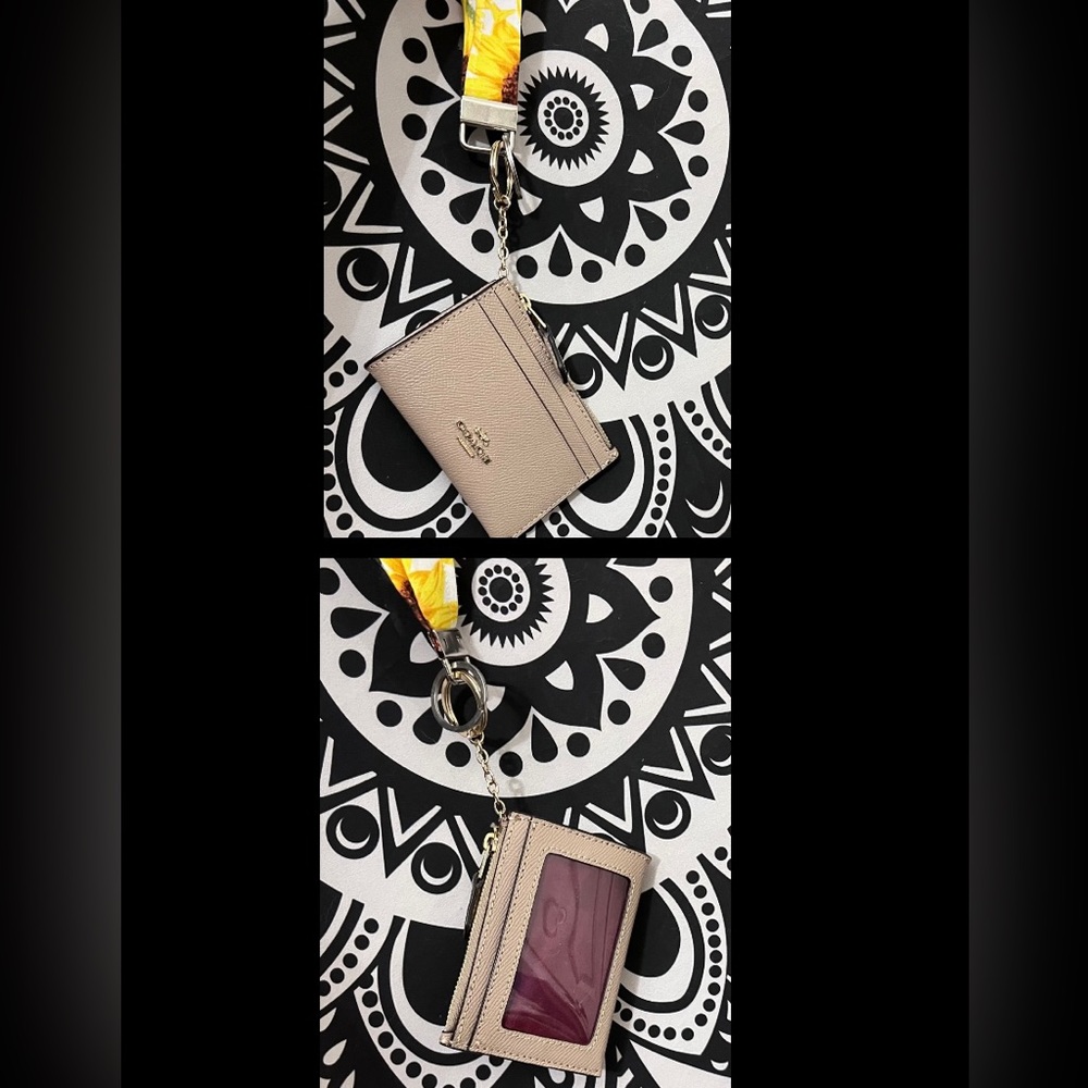 Coach wristlet wallet